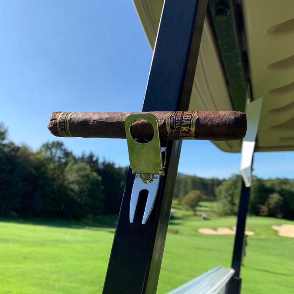 حامل سيجار محمول للجولف متعدد  - مراجعة Golf Scorecard Holder وسعره
